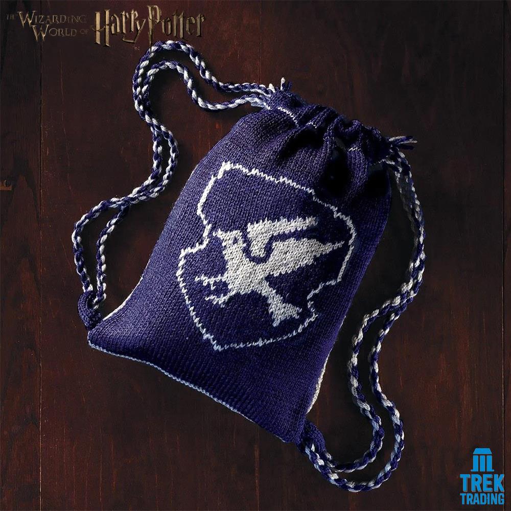 Harry Potter Wizarding World Collection - 26cm x 35cm Ravenclaw Reversible Backpack Knit Kit - Image 2