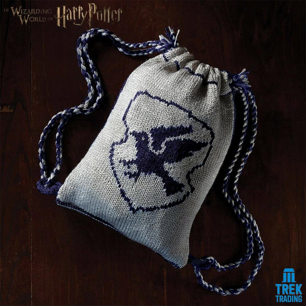 Harry Potter Wizarding World Collection - 26cm x 35cm Ravenclaw Reversible Backpack Knit Kit - Image 3